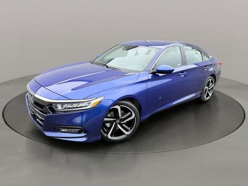 Used 2018 Honda Accord Sport image 34