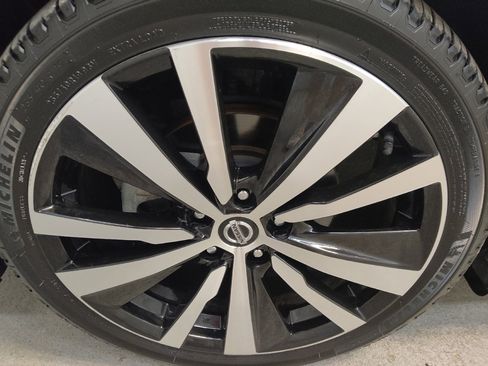 Used 2021 Nissan Altima 2.5 SR w/ SR Premium Package AWD/4WD image 31