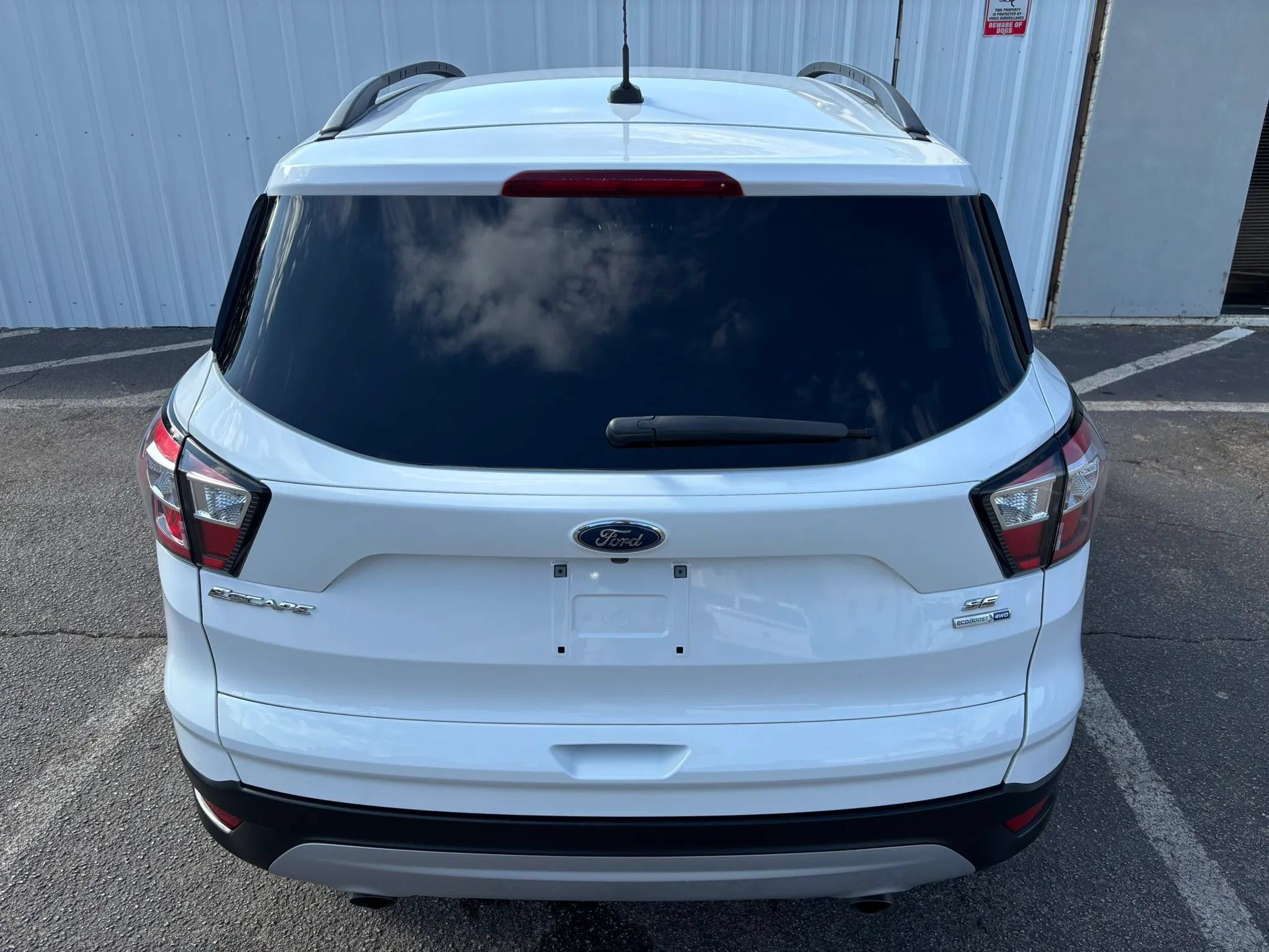 Used 2018 Ford Escape SE AWD/4WD image 4