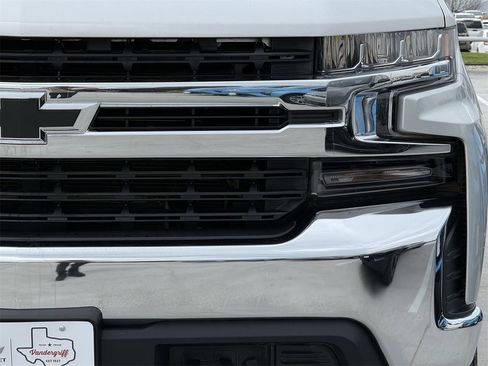 Used 2020 Chevrolet Silverado 1500 LT w/ Texas Edition image 8