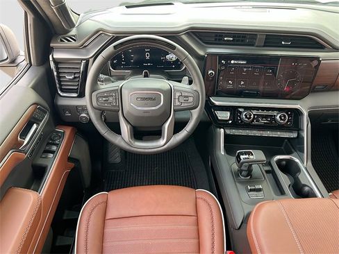 New 2026 GMC Sierra 1500 Denali Ultimate image 16
