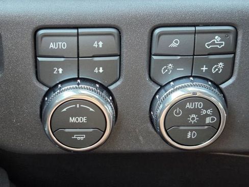 New 2026 GMC Sierra 1500 SLT w/ SLT Premium Plus Package image 23