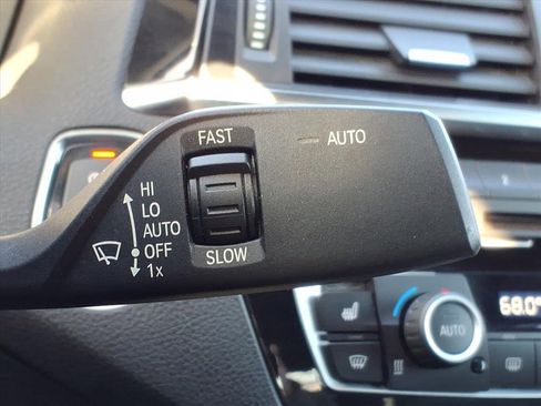 Used 2018 BMW 230i Convertible image 24