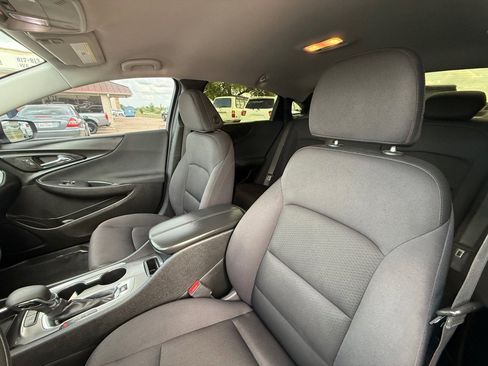 Used 2023 Chevrolet Malibu LT w/ Driver Confidence Package image 17