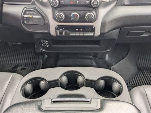 Used 2024 RAM 2500 Tradesman w/ Chrome Appearance Group image 19