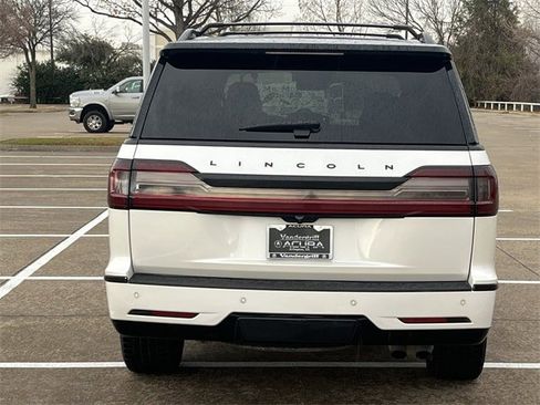 Used 2018 Lincoln Navigator Black Label w/ Cargo Package image 5