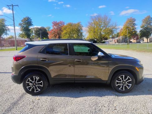 Used 2021 Chevrolet TrailBlazer ACTIV w/ Convenience Package FWD image 14