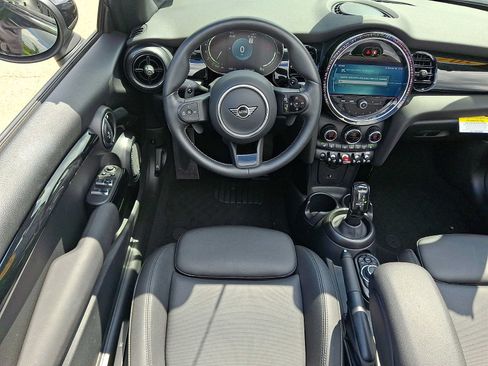Used 2024 MINI Cooper S FWD image 12