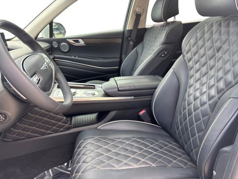 Used 2024 Genesis GV80 3.5T w/ Prestige Package image 9