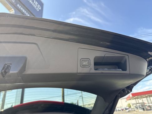 Used 2019 Cadillac XT5 Luxury image 29