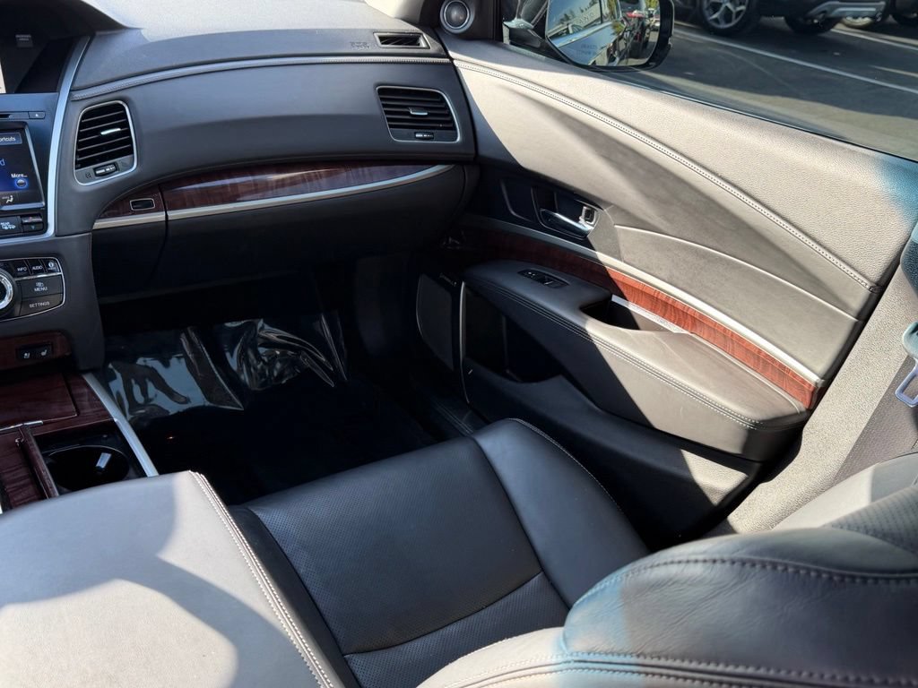 Used 2016 Acura RLX w/ Advance Package AWD/4WD image 18