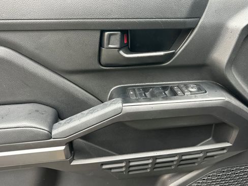 Used 2025 Toyota Tacoma SR5 w/ SR5 Upgrade Package image 10