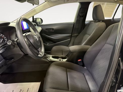 Used 2023 Toyota Corolla LE image 13