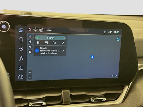 Used 2025 Chevrolet Equinox LT w/ Convenience Package II image 22