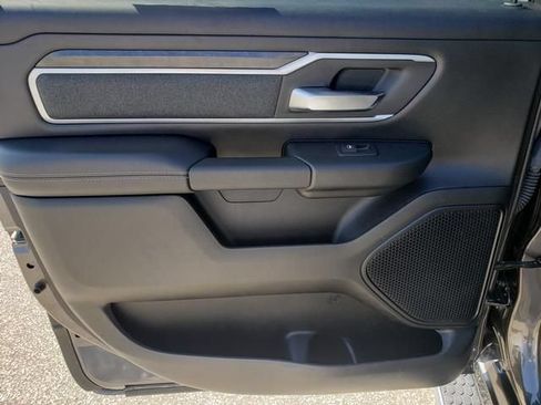 Used 2020 RAM 1500 Big Horn AWD/4WD image 12