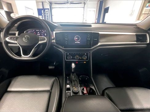 Used 2023 Volkswagen Atlas SE w/ Panoramic Sunroof Package AWD/4WD image 22