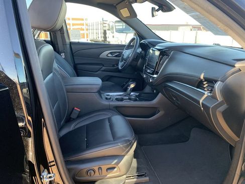 Certified 2023 Chevrolet Traverse LT w/ Midnight/Sport Edition AWD/4WD image 27