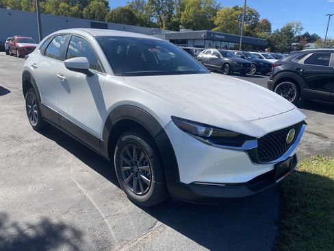 New 2025 MAZDA CX-30 AWD 2.5 S image 2