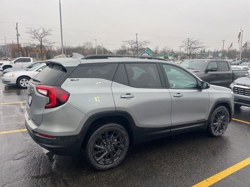 Certified 2024 GMC Terrain SLT w/ Elevation Edition image 2