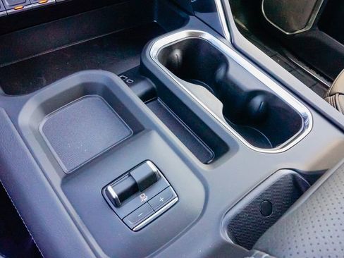 New 2026 GMC Sierra 3500 Denali w/ Denali Reserve Package image 18