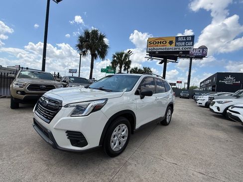 Used 2022 Subaru Forester image 7