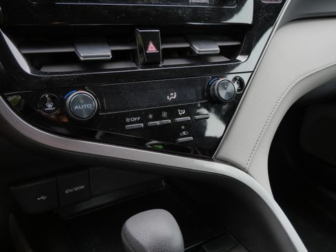 Certified 2024 Toyota Camry LE FWD image 24