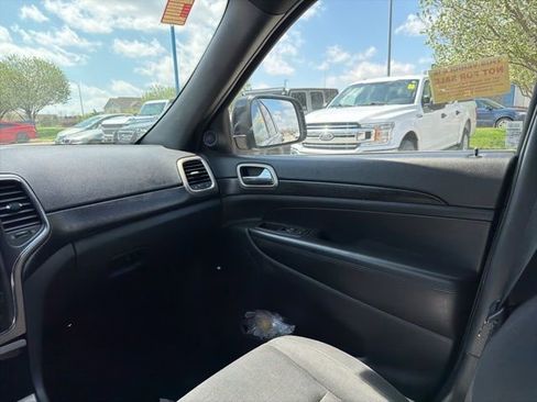 Used 2014 Jeep Grand Cherokee Laredo w/ Quick Order Package 23E image 20