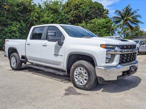 Used 2023 Chevrolet Silverado 2500 LT w/ Convenience Package AWD/4WD image 7