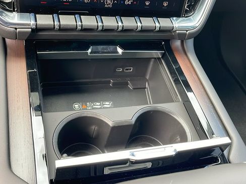New 2026 GMC Yukon XL Denali AWD/4WD image 20