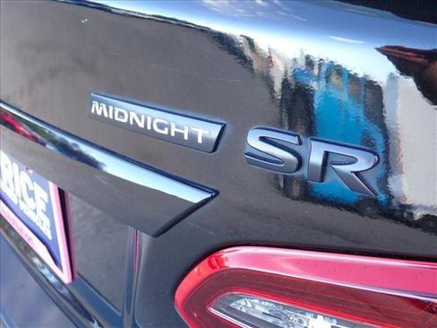 Used 2018 Nissan Altima 2.5 SR w/ SR Midnight Edition FWD image 2