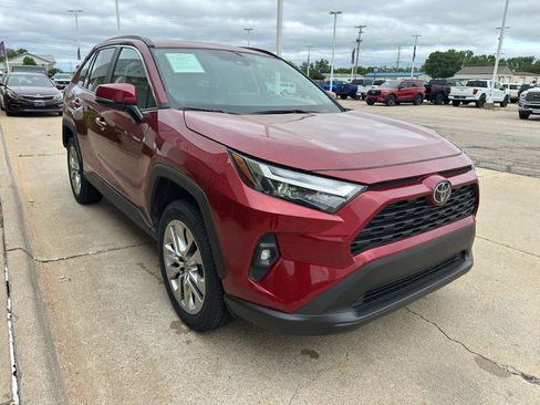 Used 2025 Toyota RAV4 XLE Premium w/ Weather Package AWD/4WD image 2