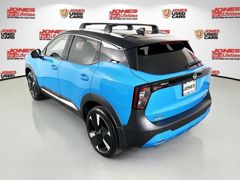 Certified 2026 Nissan Kicks SR w/ Cold Weather Package AWD/4WD image 2