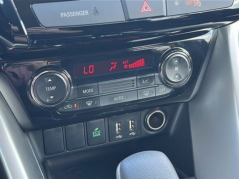 Used 2024 Mitsubishi Eclipse Cross LE image 35