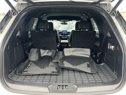 Used 2021 Ford Explorer ST image 22