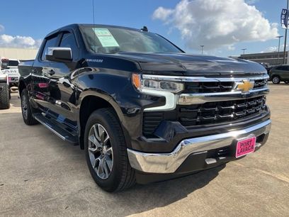 Used 2024 Chevrolet Silverado 1500 LT w/ Convenience Package II