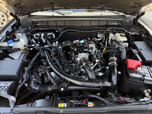 Used 2024 Ford Bronco Outer Banks AWD/4WD image 55