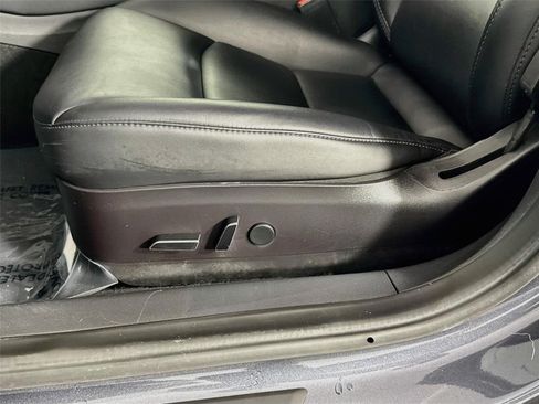 Used 2022 Tesla Model 3 Standard Range RWD image 19