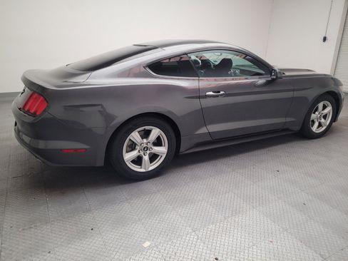 Used 2016 Ford Mustang Coupe image 10