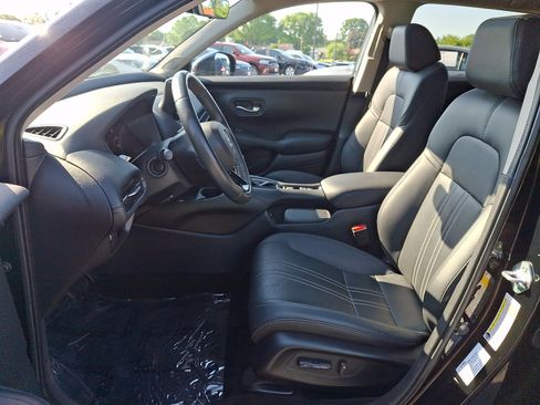 Used 2024 Honda HR-V EX-L image 13