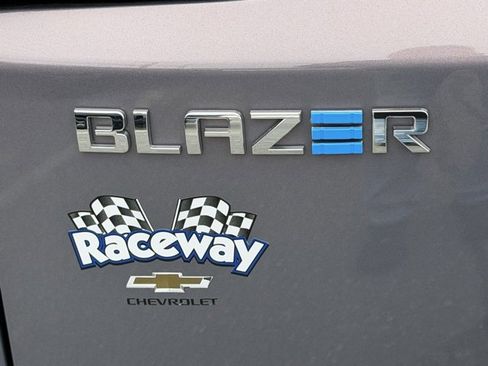 New 2024 Chevrolet Blazer EV LT image 19