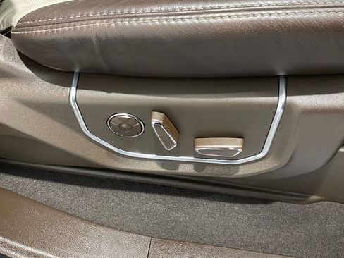 Used 2019 Ford F350 Limited image 20