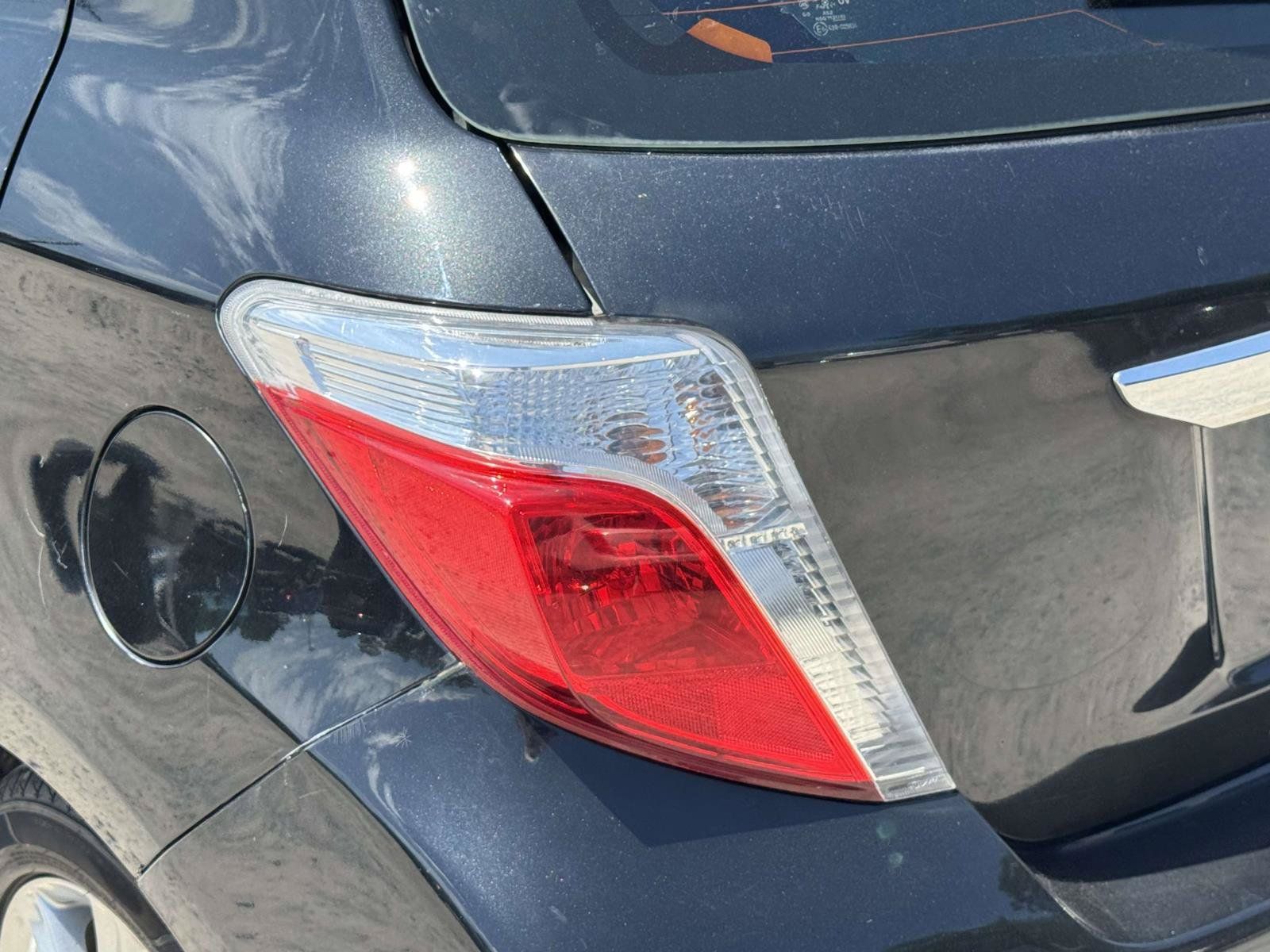 Used 2012 Toyota Yaris SE FWD image 8