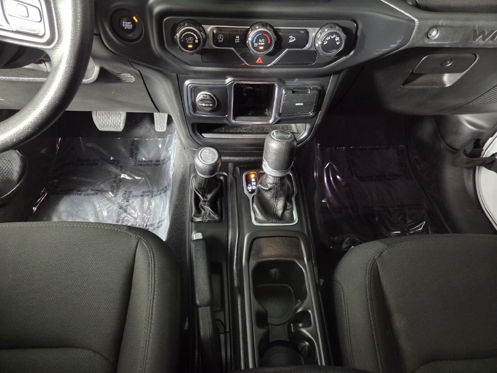 Used 2019 Jeep Wrangler Unlimited Sport AWD/4WD image 14
