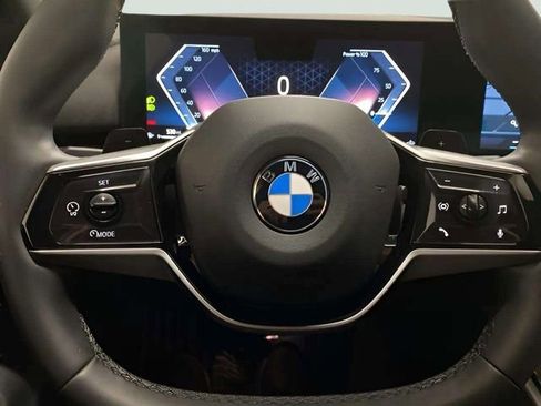 Used 2025 BMW 530i image 40