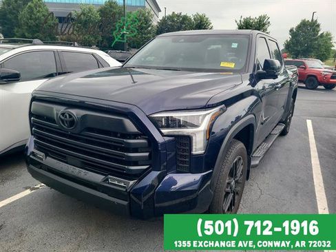 Used 2025 Toyota Tundra Limited AWD/4WD image 1