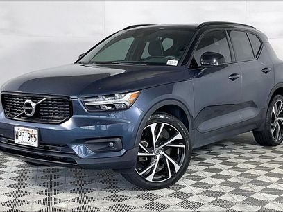 Used 2022 Volvo XC40 T5 R-Design w/ Protection Package Premier