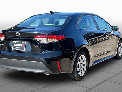 Used 2023 Toyota Corolla LE FWD image 13