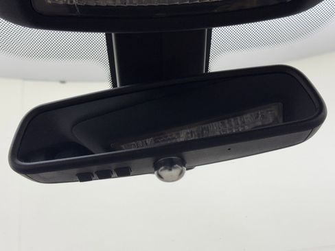 Used 2013 BMW 750Li image 33