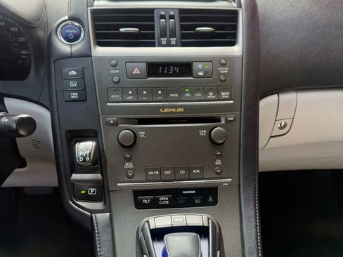 Used 2010 Lexus HS 250h image 10