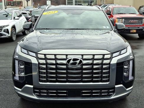 Used 2025 Hyundai Palisade Calligraphy image 2